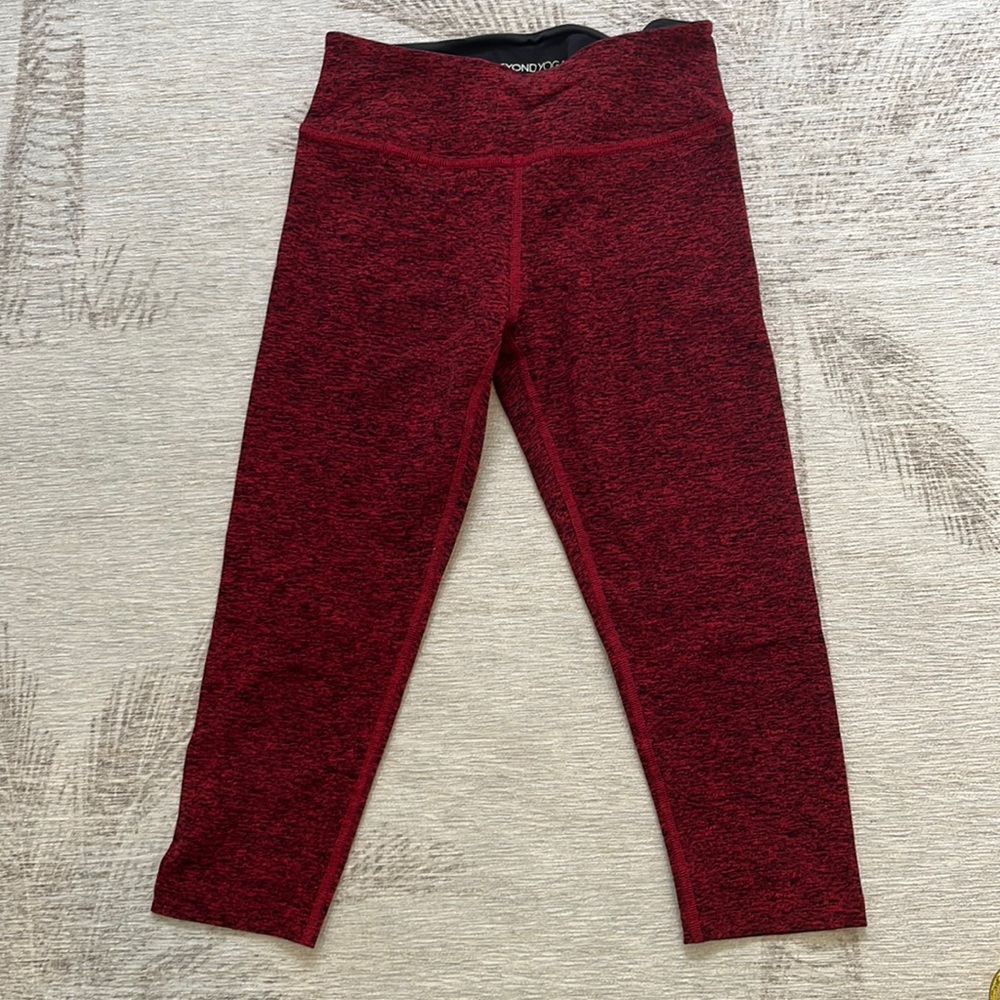 Spacedye Beyond Yoga leggings. Dark Cherry Red. Size S.